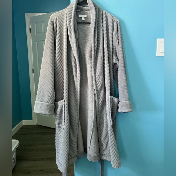Charter Club Robe - Picture 5 of 8
